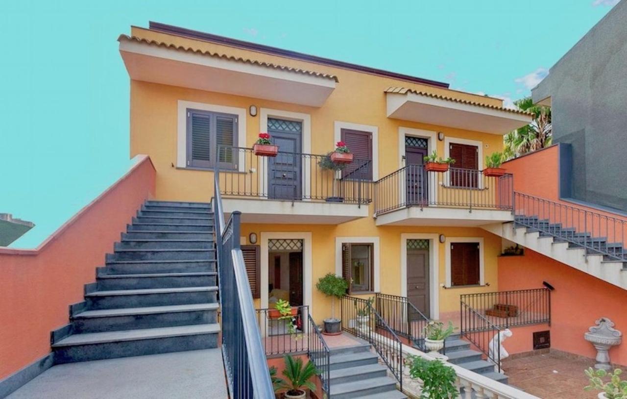 Adriana Casa Vacanze Mare Etna Sicilia Ачиреале Экстерьер фото
